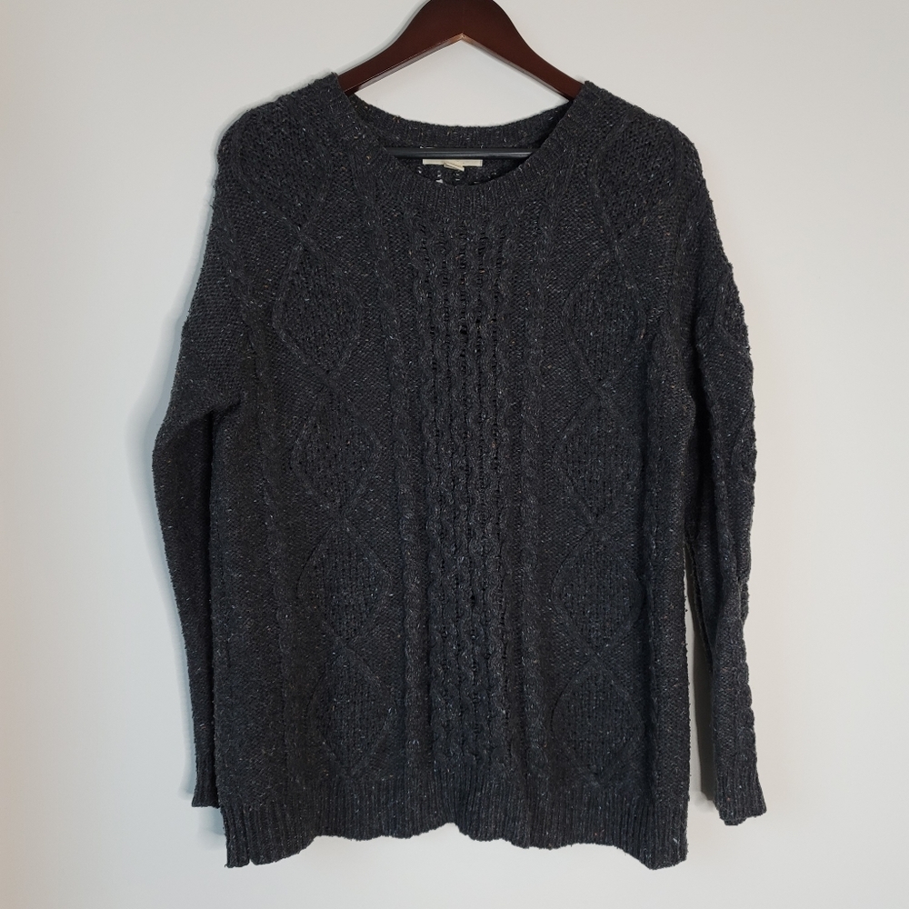 Treasure & Bond 🍍 Cable Knit Sweater Grey